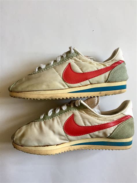 nike cortez vintage shoes